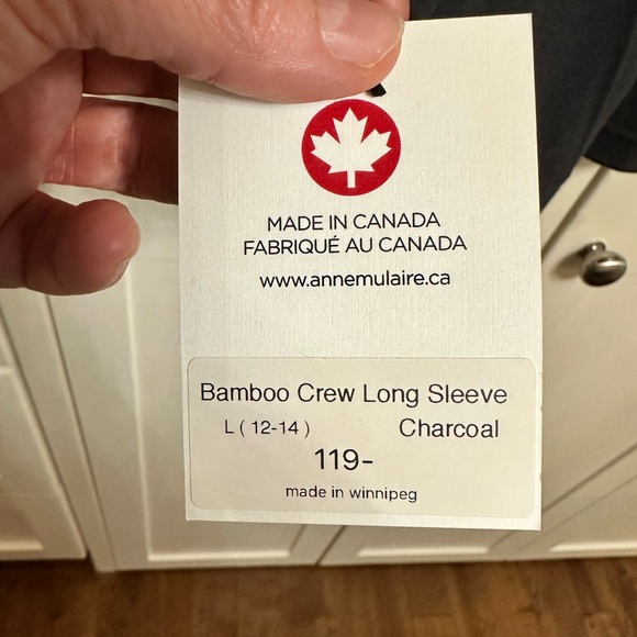 Long sleeve dressy tshirt - Picture 2 of 3